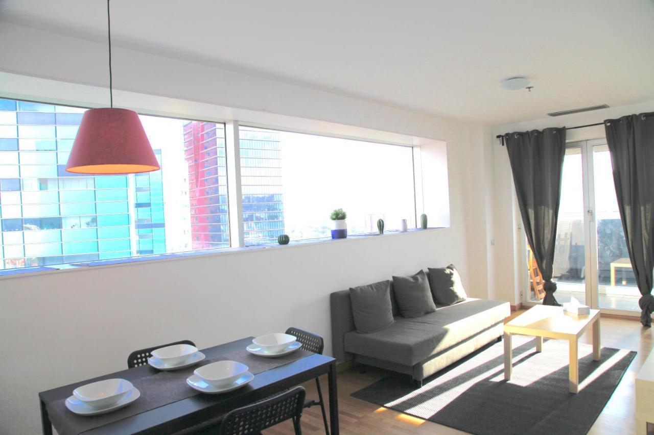 הוספיטלט דה יוברגאט Sotell Apartment Gran Via Europa Bcn מראה חיצוני תמונה